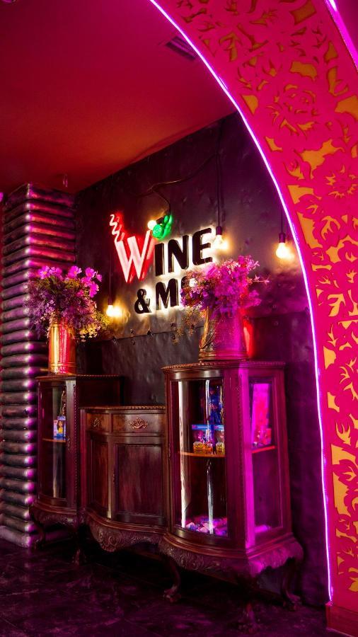 Boutique Casino Lybid Plaza