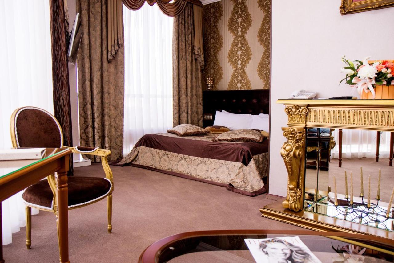 Boutique Spa Casino Hotel Lybid Plaza Hotel Хмельницький