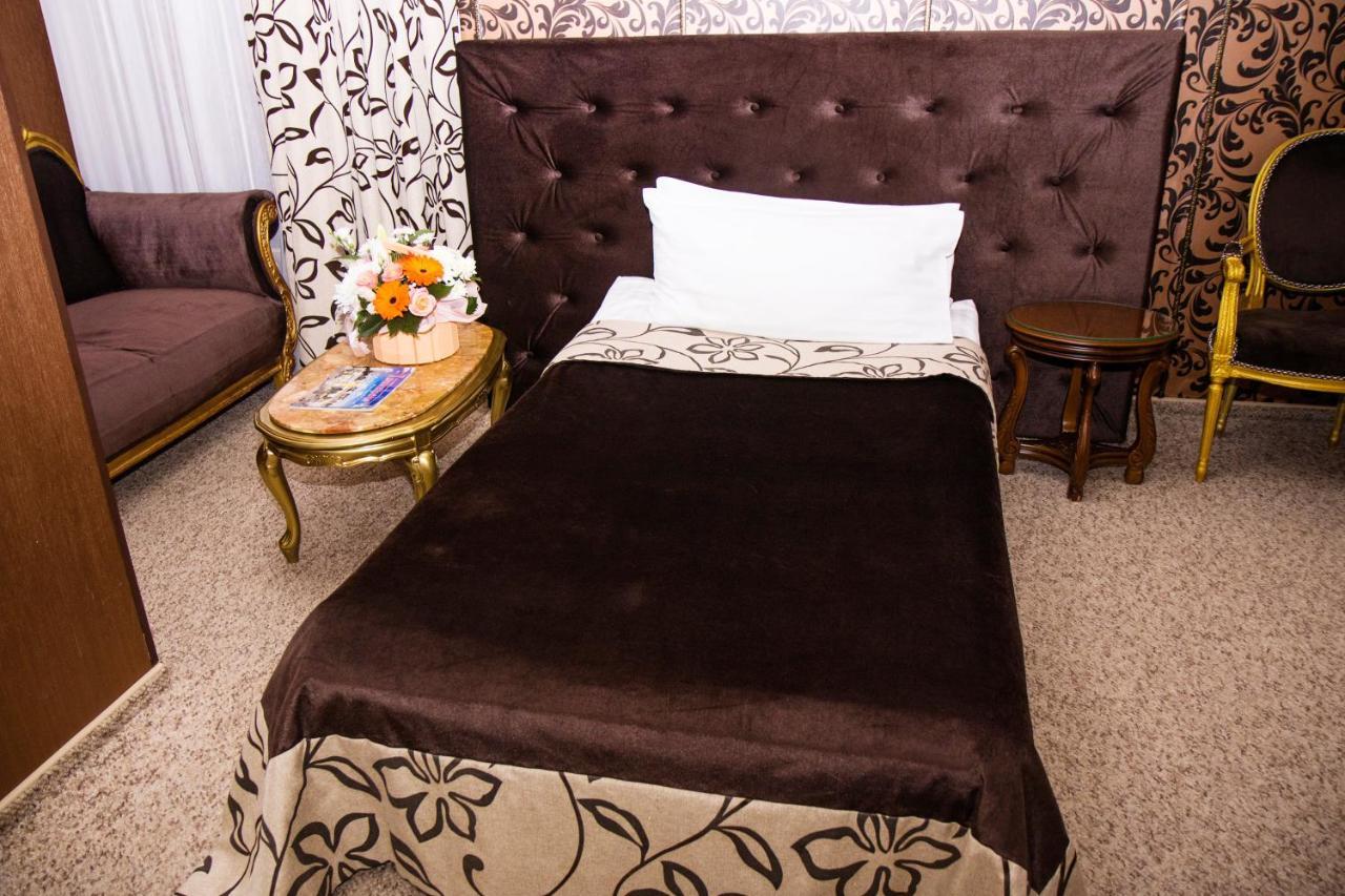Boutique Spa Casino Hotel Lybid Plaza 4*