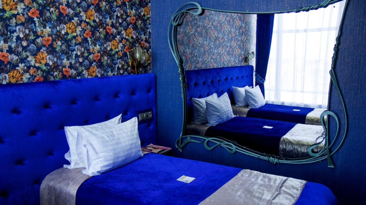 Boutique Spa Casino Hotel Lybid Plaza